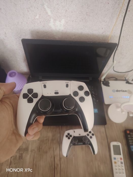 Televizor kalonka PlayStation noutbook komplekt yoki alohida. Sotiladi