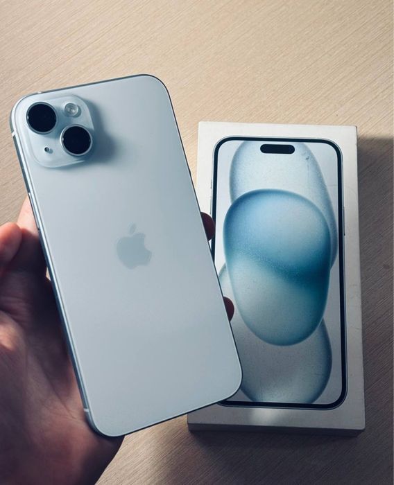 Продам Iphone 15 blue