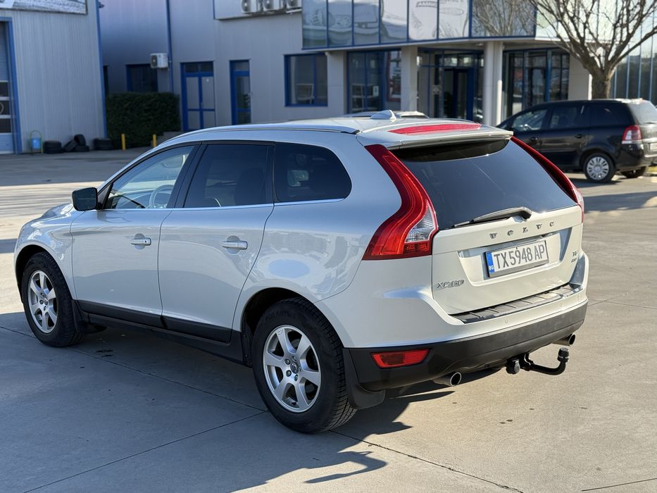 Volvo XC60 T6 304HP