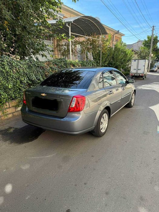 Продается своя Chevrolet Gentra 2016 г мокрый асфальт