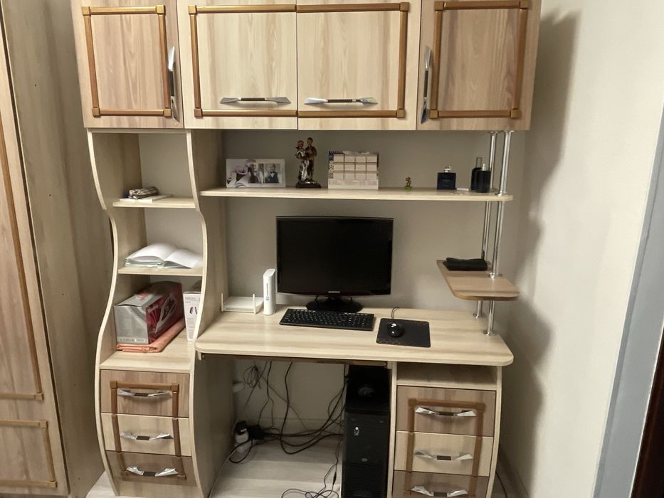 Компьютерный стол