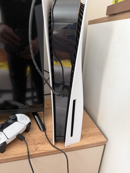 Продам Сони пс 5 500гб