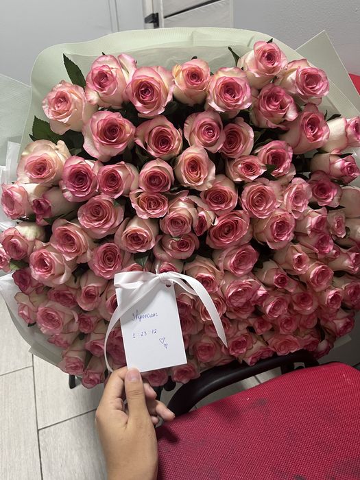 Продам цветы свежие 101 роза