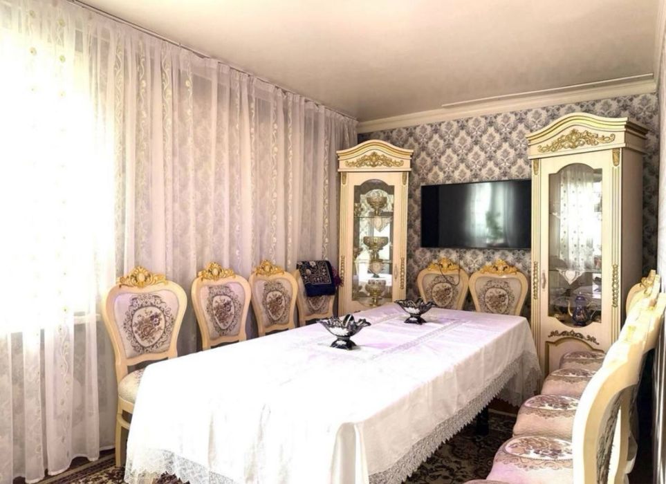 Asalobodda 2^3 qilingan kvartira sotiladi