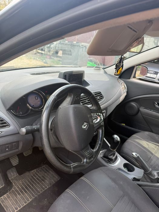 De vanzare /Schimb Renault Fluence