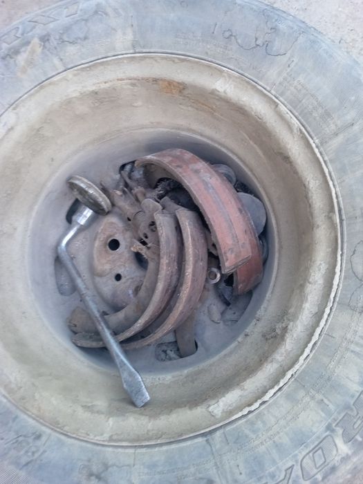 Moskvich 2141 ehtiyot qismlari sotiladi