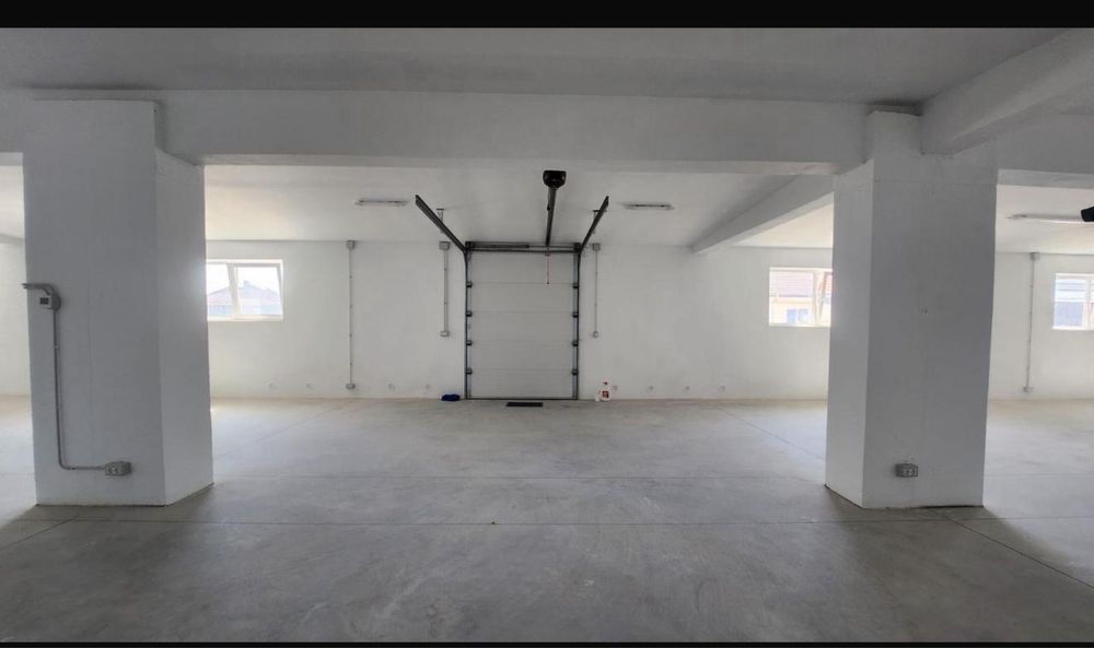 Hala industriala cu platforma betonata - productie/depozitare