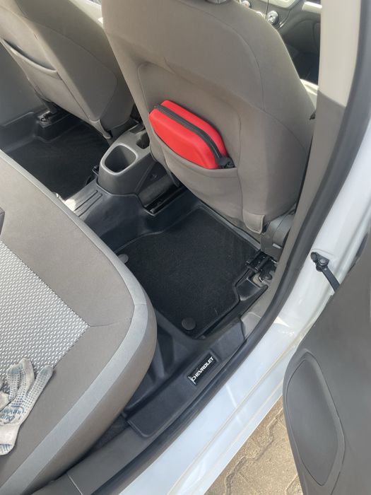 Новые полики из TПЭ-на Chevrolet Cobalt 5D