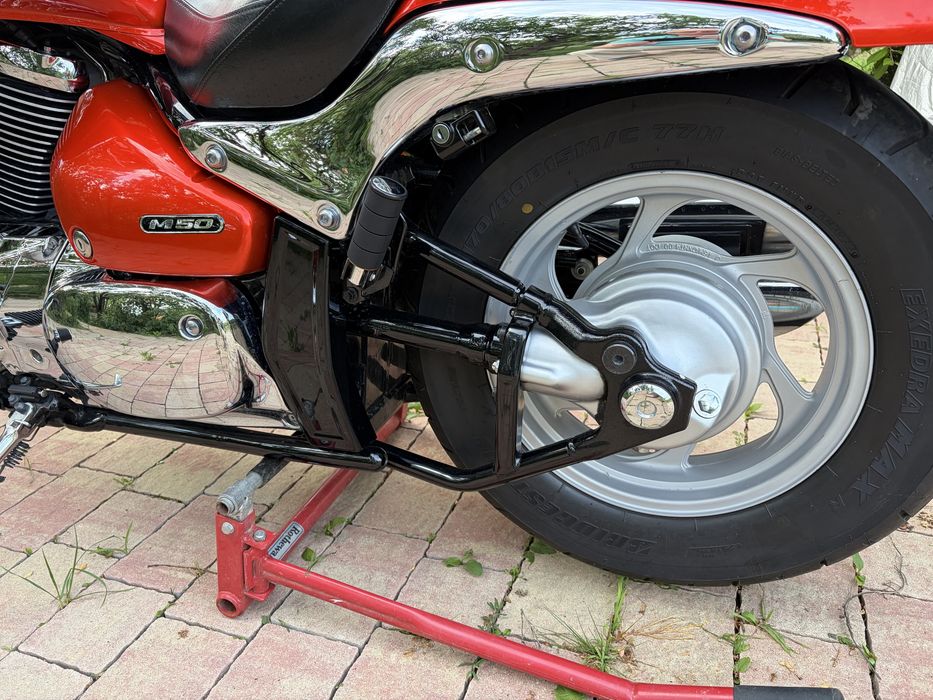 Suzuki Boulevard M50