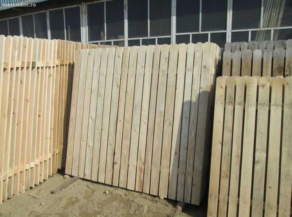 Panouri de gard rasinoase