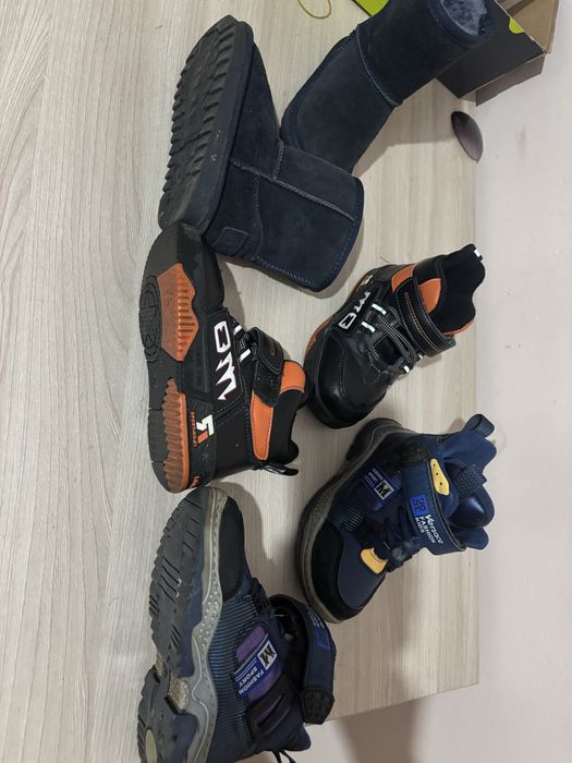 Продам обувь на мальчика