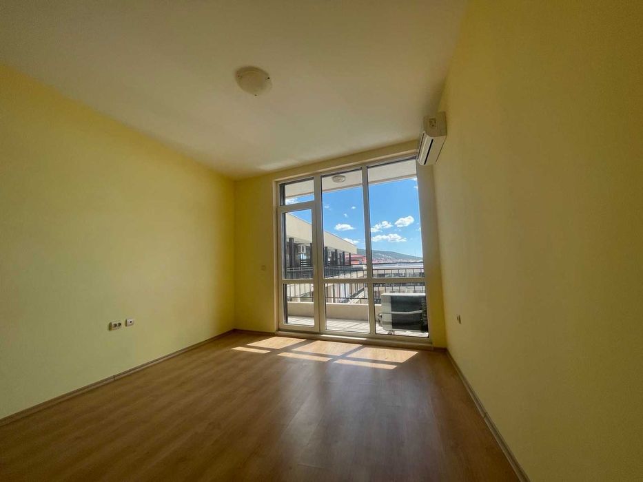 Продава се Двустаен апартамент в Свети Влас - 82 кв.м за 1358 €/кв.м - Снимка #6