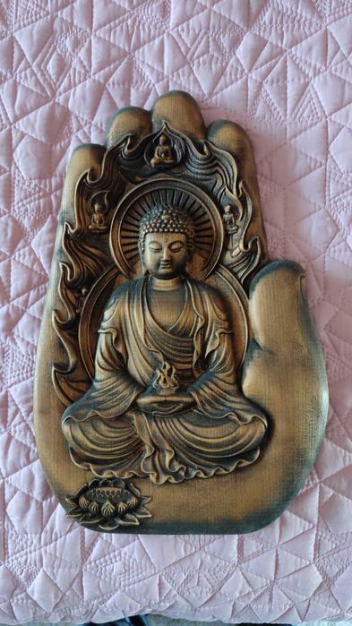 Икони изработени от високо качествена и прецизна дърворезба