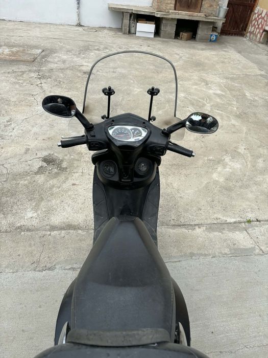 Продавам скутер SYM 125cc, 4-тактов, 2008 г.