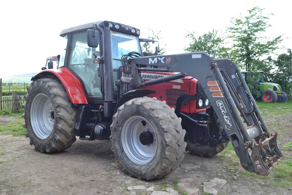 Tractor Massey Ferguson 7465
