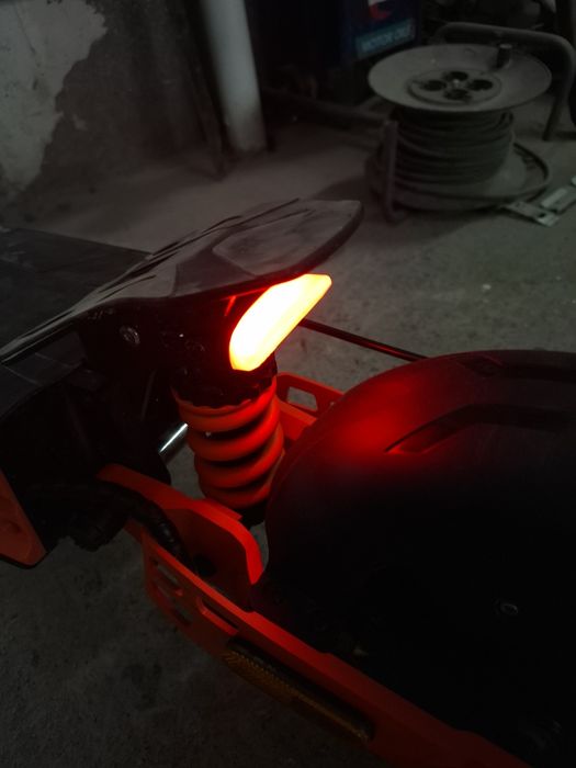 Kamikaze K1 Max – 250 km – stare ca nouă-fac sj schimb cu Kukirin G4 sau G2 Master