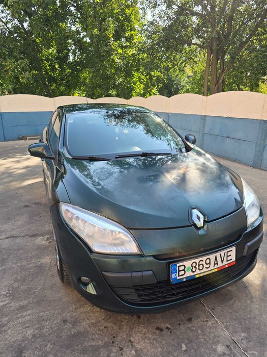 RENAULT Megane