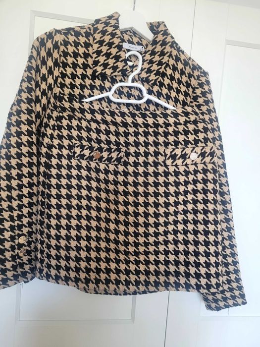 Costum elegant Reserved