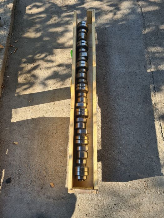 Распредвал на Сканию DC 13