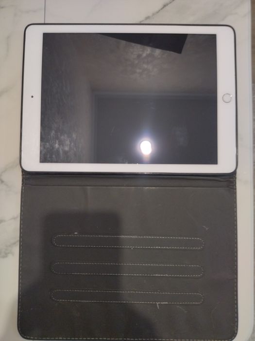 Ipad 6 с вайфай и симкарта