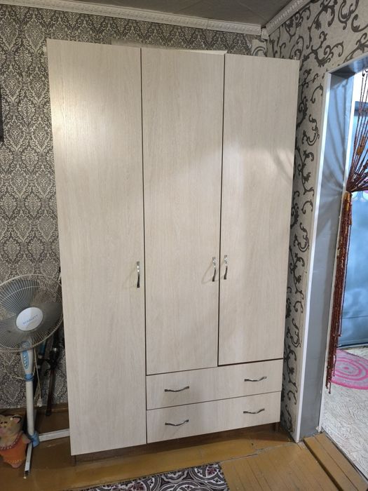 Шкаф, качество хорошее б/у