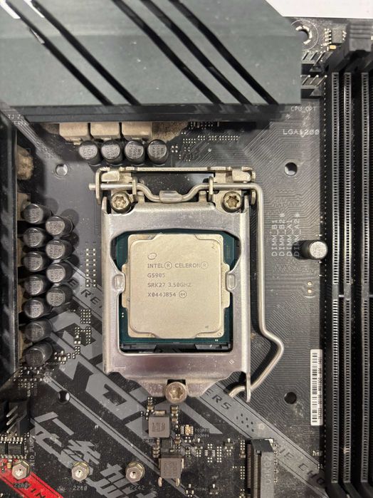 Дънна платка ASUS ROG Strix B460-H Gaming, Intel Celeron G5905