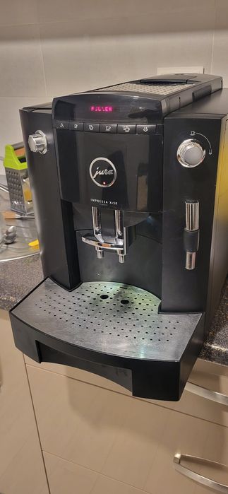 Aparat cafea boabe ,macinata jura xf 50