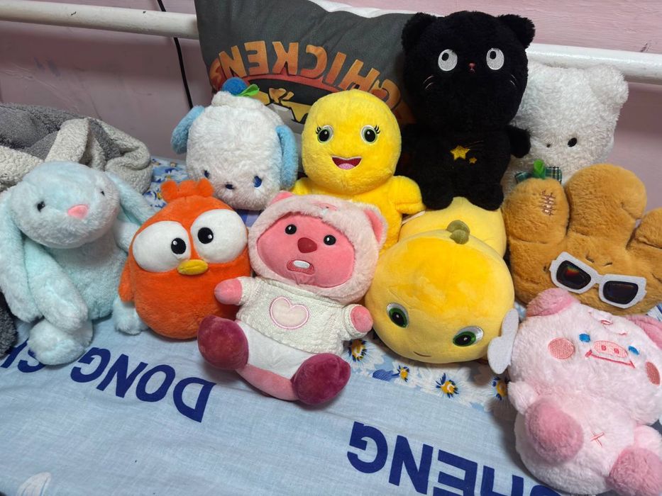 Мягкие разные игрушки