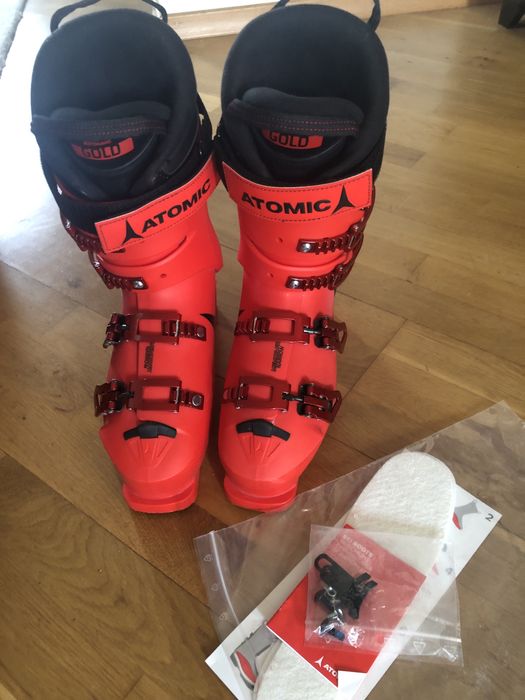 Vand Clapari ATOMIC Redster Club Sport 110 28/28.5 noi