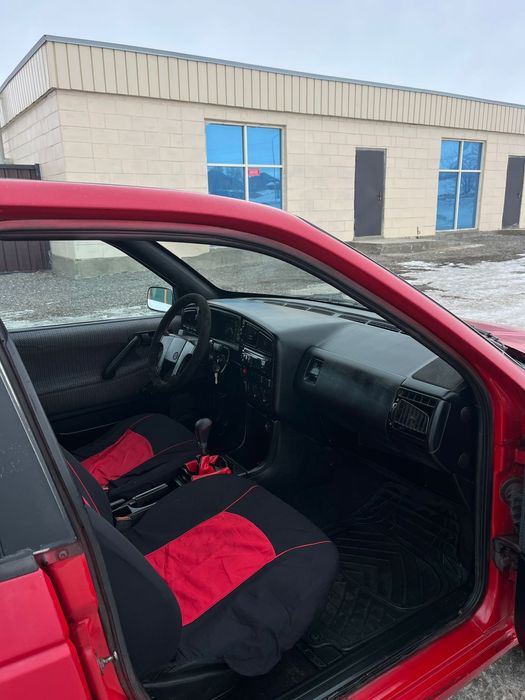 Продам Фольксваген Пассат б3