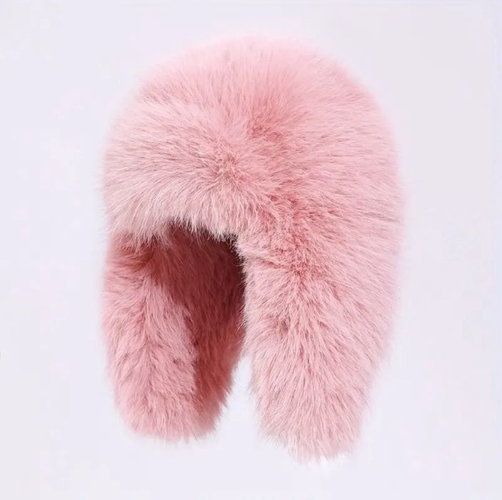 ПРОМО НОВИ ЦВЕТОВЕ модерни дамски пухени шапки с голями пухове