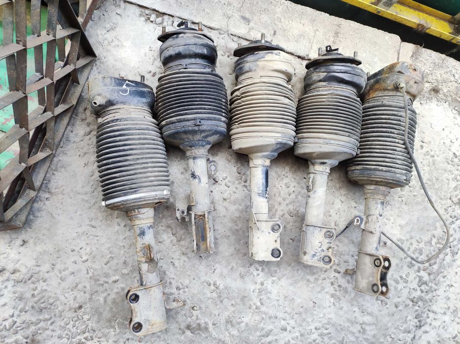 Компрессор насос пневмоподвески Lexus rx300 rx330 rx 350