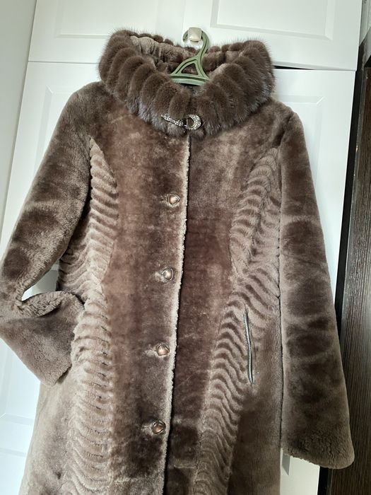 Продам шубу мутон