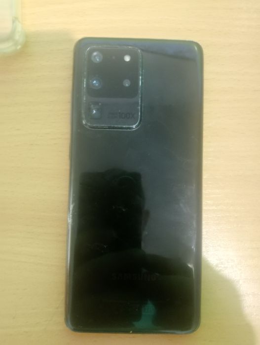 Продам Самсунг с20 ультра 5G