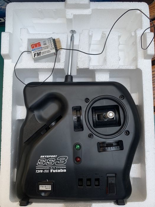 Radiocomanda Futaba + receptor