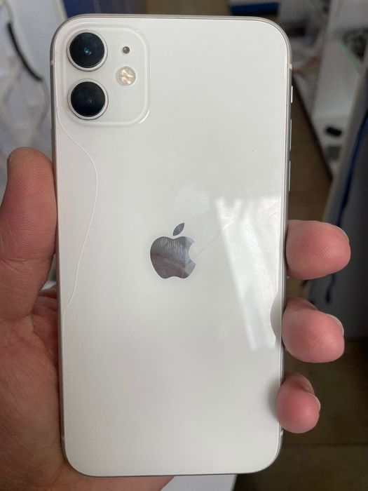 Iphone 11 sotiladi