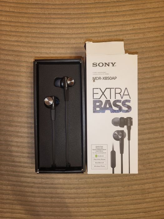 Слушалки Sony Extra Bass
