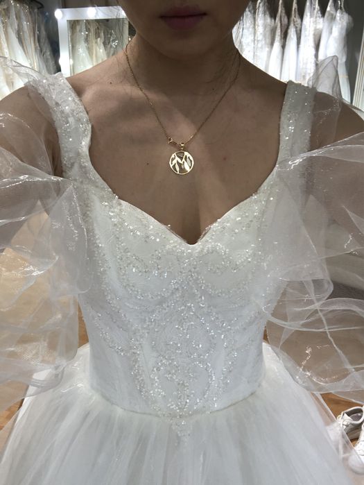 Свадебное платье