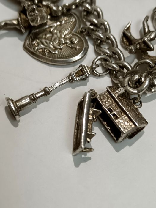 Сребърна гривна 54гр