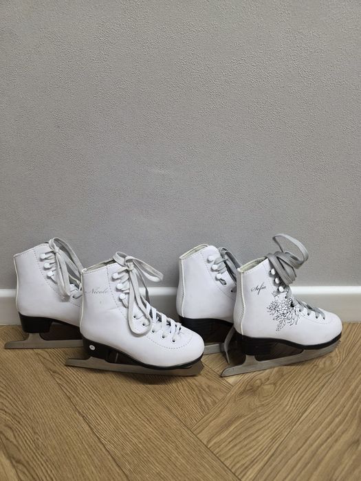 Продам коньки для девочки