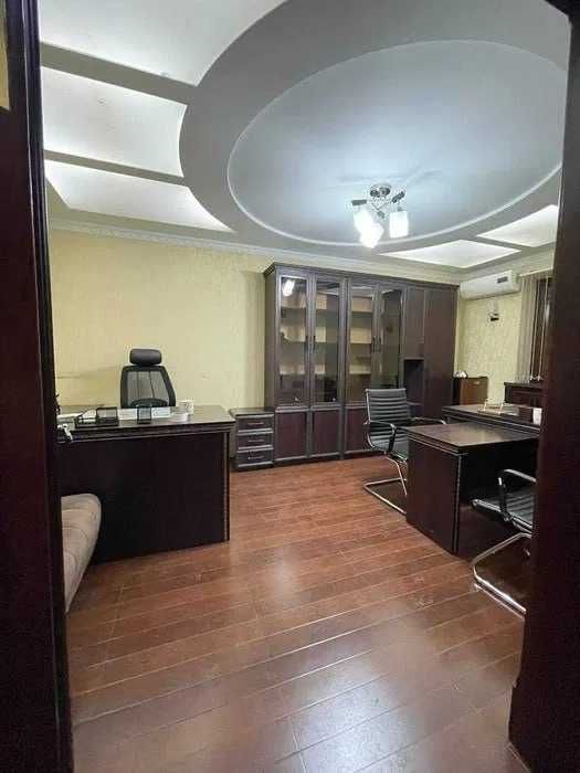Аренда Офис 35м2 1 Линия Чиланзар Район Метро Новза Ор. Арнасай