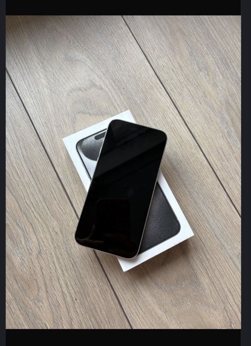 Iphone 15 pro max white 256 baterie 88% factura garantie emag 03.2027