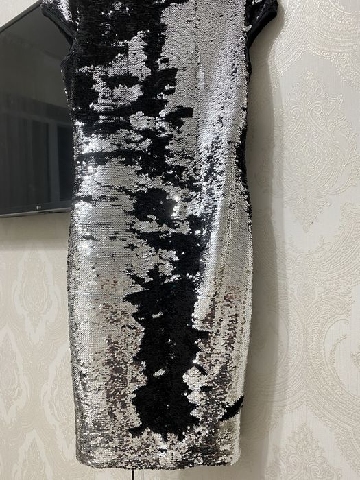 Вечернее платье из пайеток