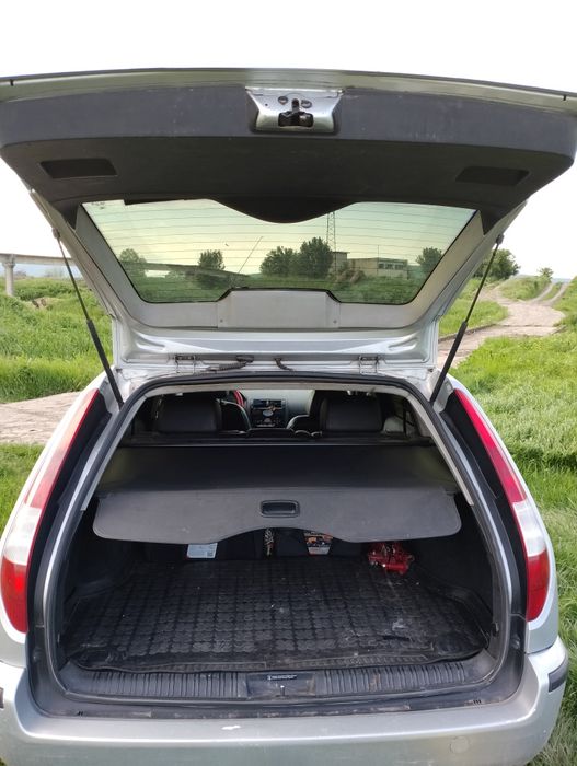 Продавам Форд Мондео