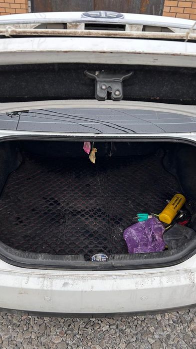 Продам машину срочно