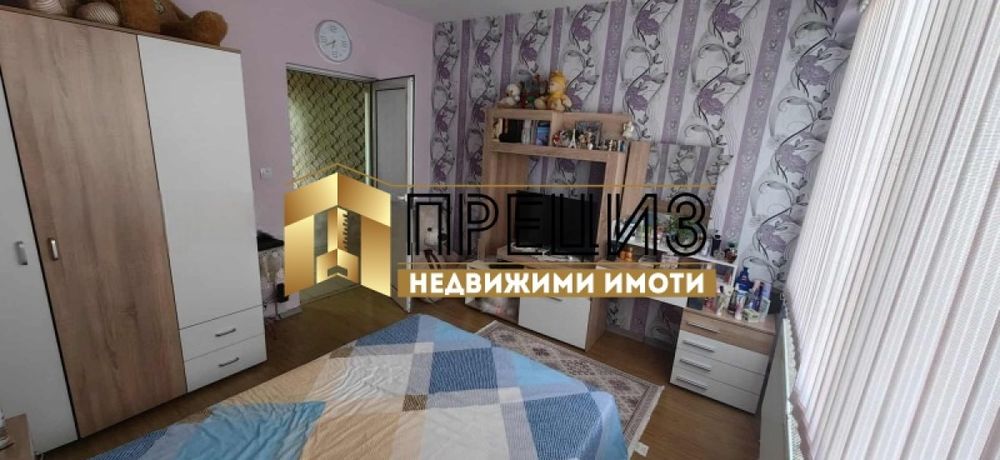 Продажба 3-стаен гр. Шумен - Добруджански 76m² - снимка 3