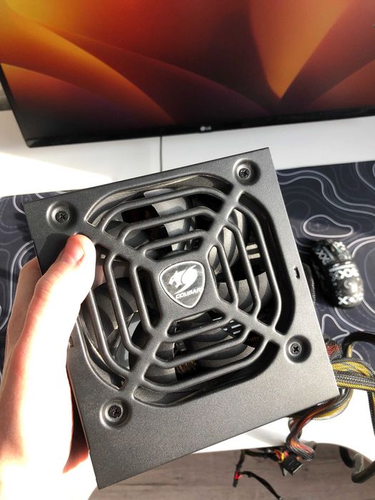 Блок питания Cougar STX 650 Вт