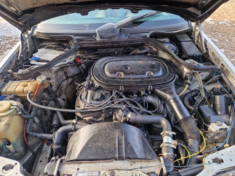 Мерседес Е 230. 102