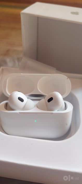Apple iwatch series 10 + AirPods Apple