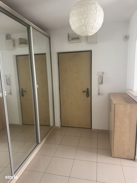 Inchiriez apartament cu 2 camere, semidecomandat - Calea Vacaresti 240
